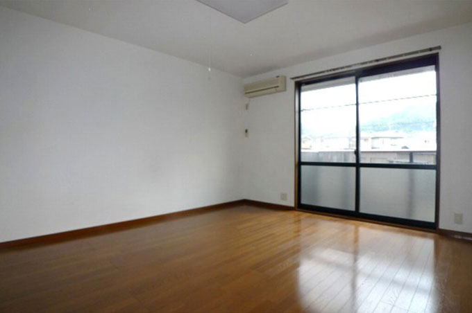 施工前のワンルーム